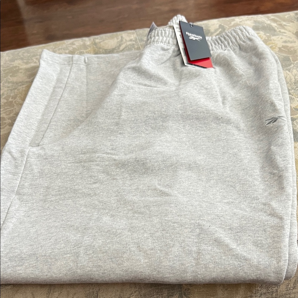 Reebok Light Gray Wide Straight Pant, Grey, Size 1X/16W, NWT, Retails $65